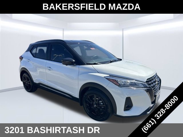 Used 2023 Nissan Kicks SR FWD image 7