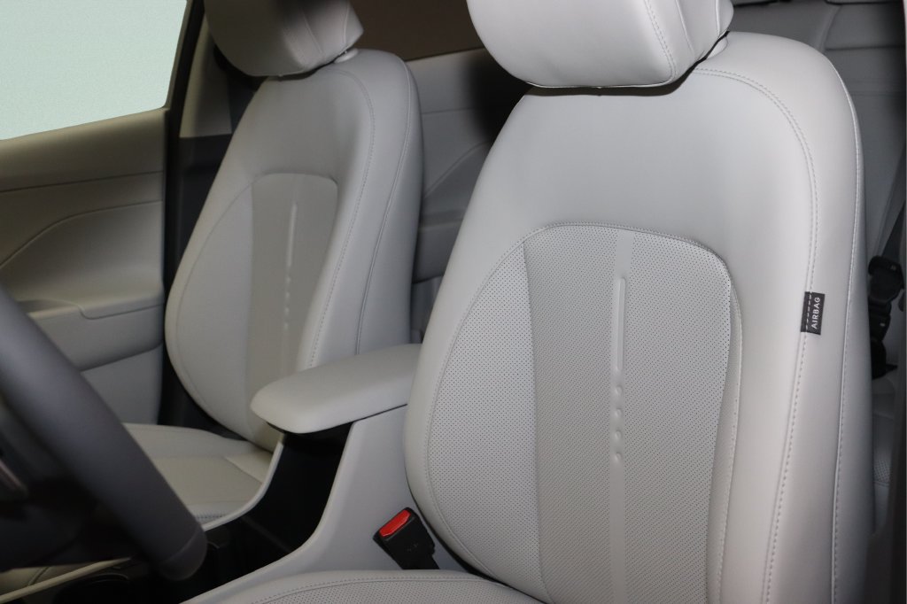 New 2026 Hyundai Kona Limited AWD/4WD image 9