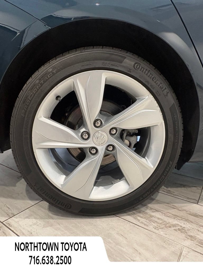Used 2018 Buick Regal Preferred w/ Driver Confidence Package #1 FWD image 10