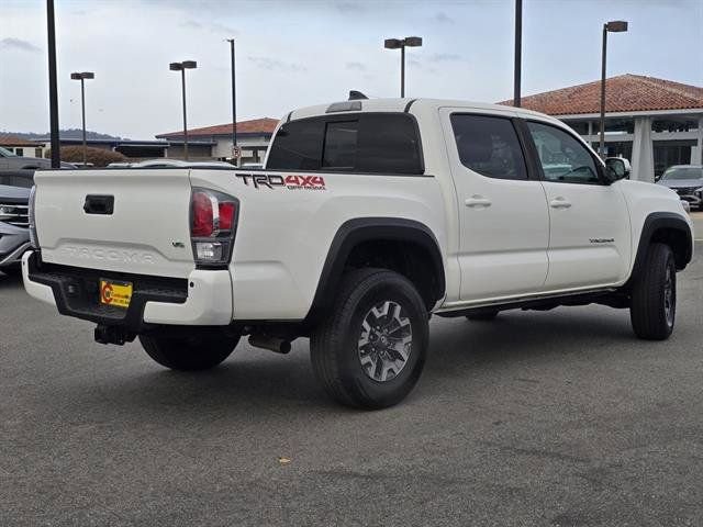 Used 2022 Toyota Tacoma TRD Off-Road image 4