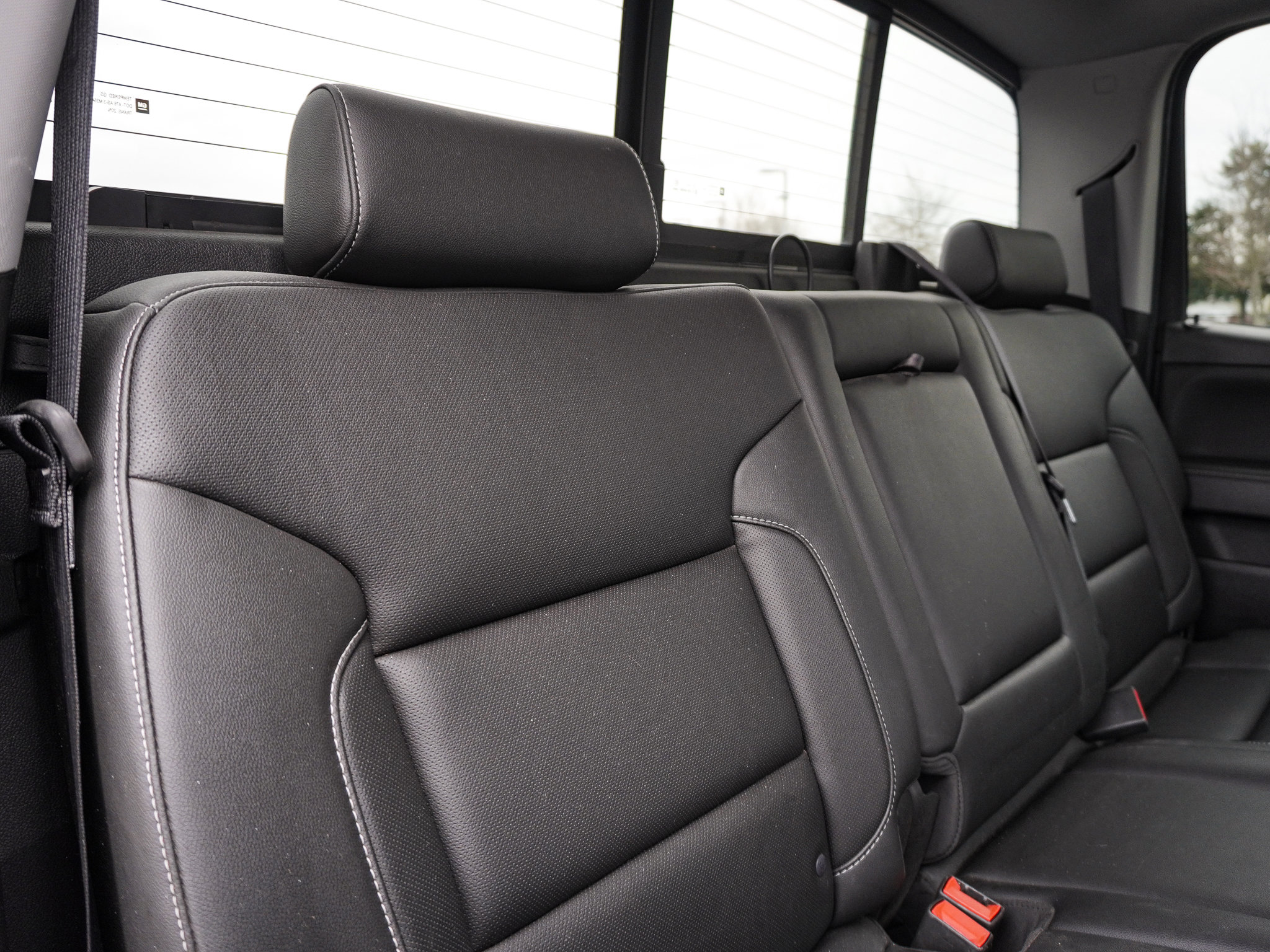 Used 2018 Chevrolet Silverado 1500 LTZ w/ LTZ Plus Package image 32