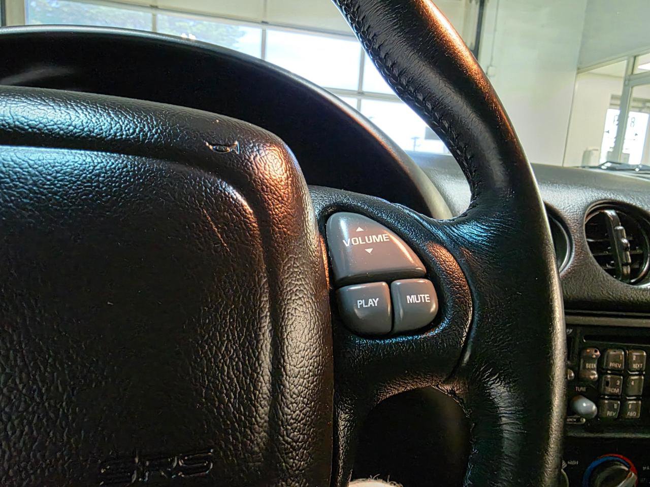 Used 2002 Pontiac Firebird Formula w/ Opt Pkg image 25