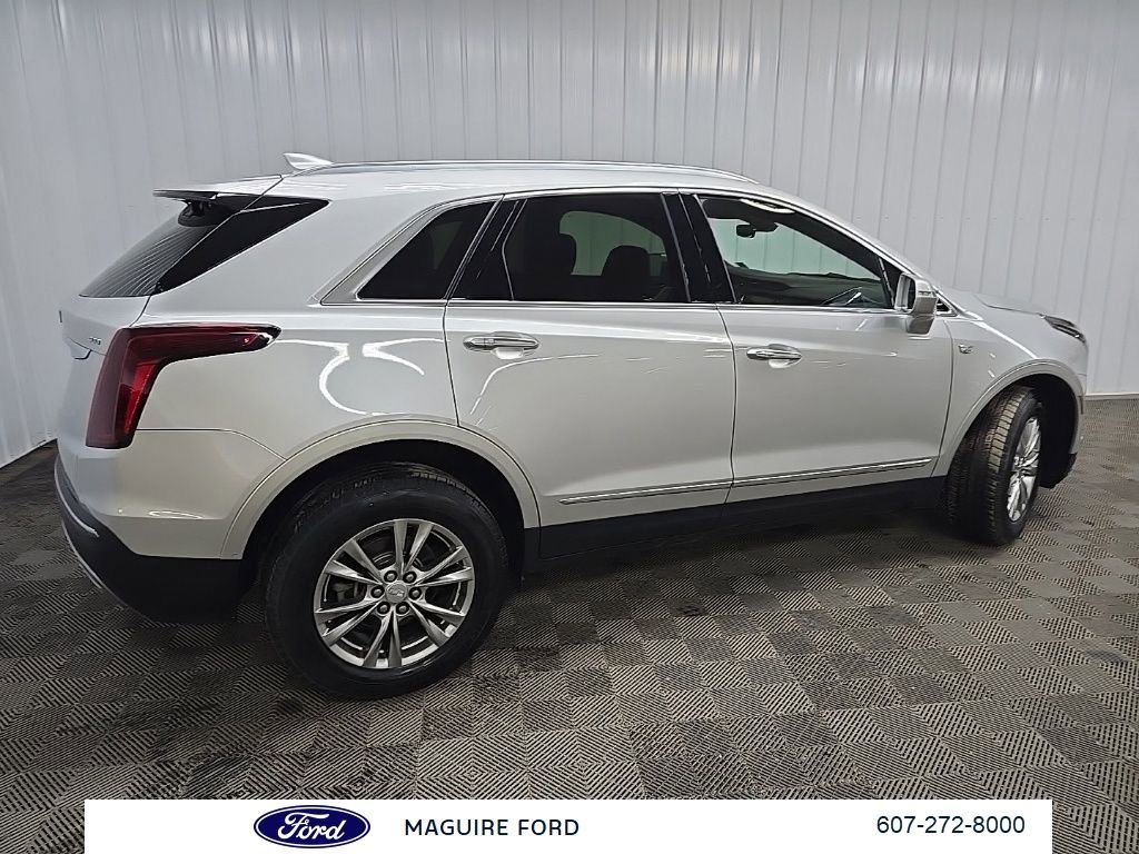 Used 2020 Cadillac XT5 Premium Luxury image 3