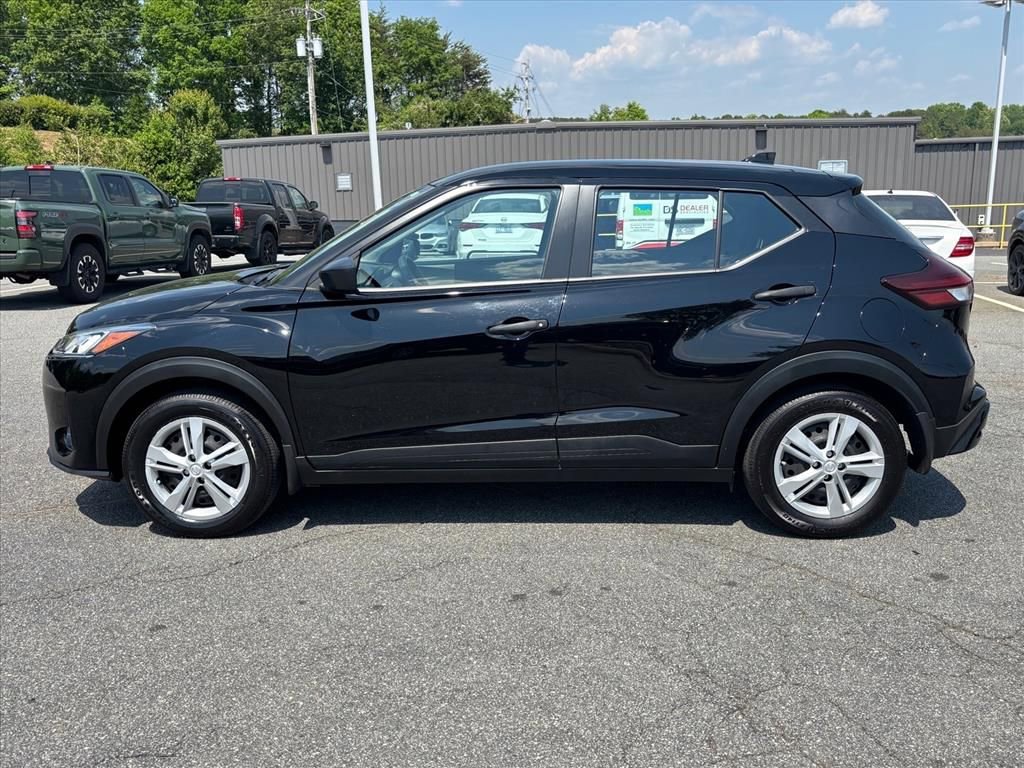 Used 2025 Nissan Kicks Play S FWD image 23