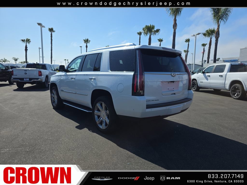 Used 2020 Cadillac Escalade Luxury RWD image 5