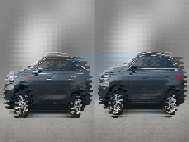 Used 2020 Kia Sorento LX image 5