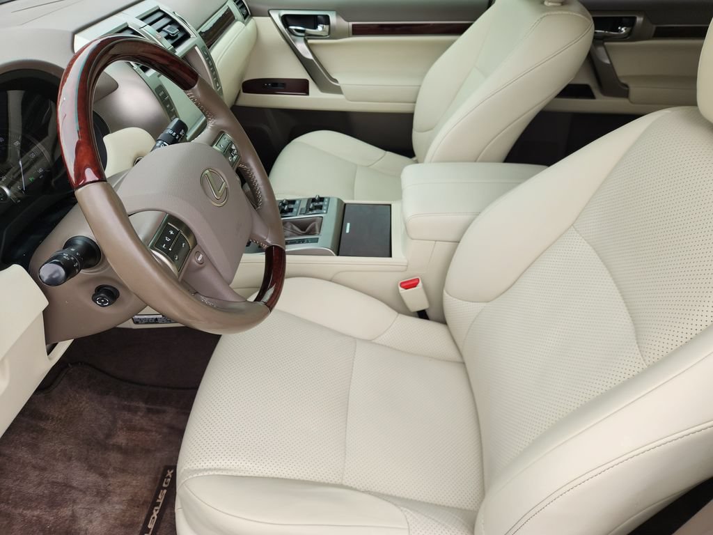 Used 2016 Lexus GX 460 Luxury AWD/4WD image 13