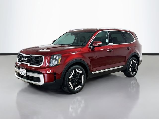 Certified 2024 Kia Telluride S AWD/4WD image 3