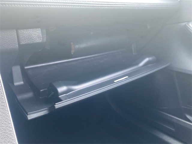 Used 2019 Toyota Avalon Touring w/ Advanced Safety Package image 28