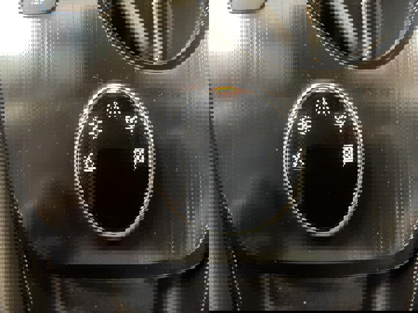 Used 2022 Nissan Rogue Platinum w/ Head-Up Display Package image 12