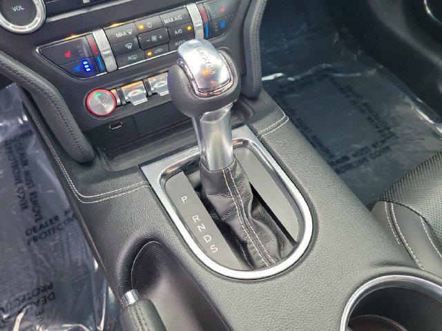 Used 2022 Ford Mustang GT Premium w/ Equipment Group 401A RWD image 25