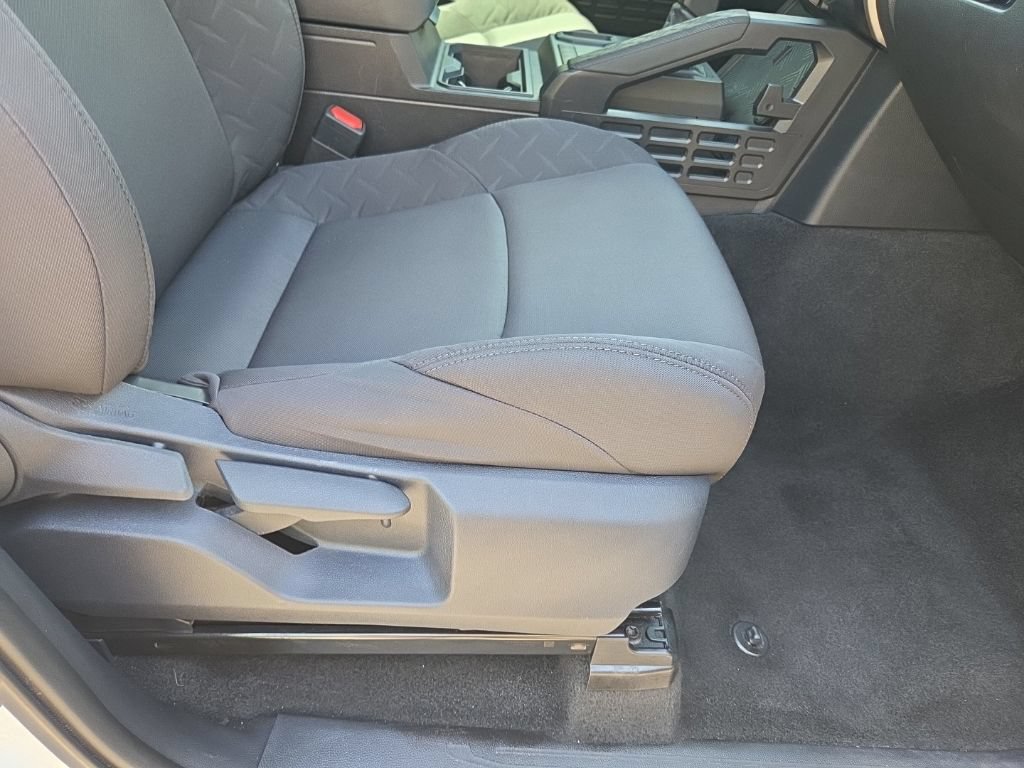 Used 2025 Toyota Tacoma SR RWD image 40