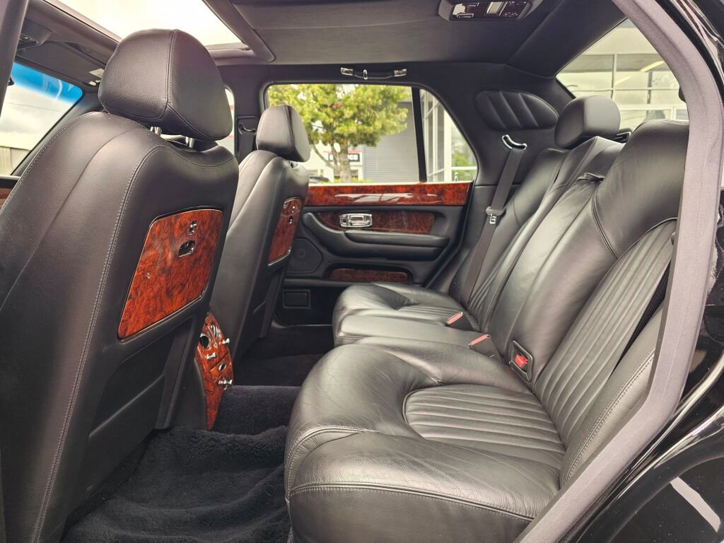 Used 2001 Bentley Arnage Red Label RWD image 16