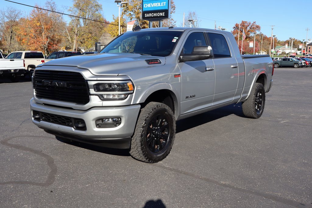 Used 2022 RAM 3500 Laramie w/ Night Edition image 32