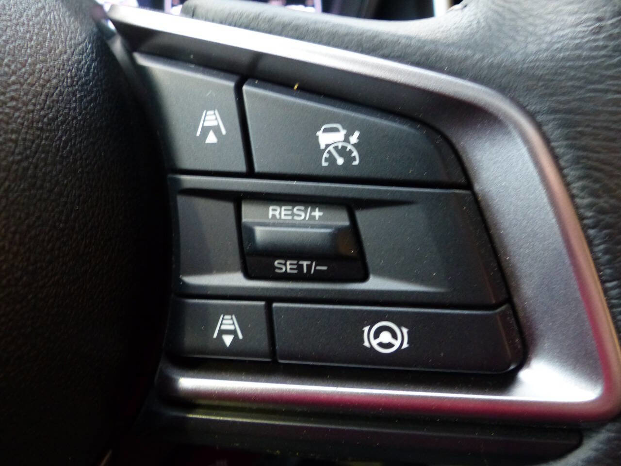 Used 2023 Subaru Ascent Limited w/ Technology Package image 23