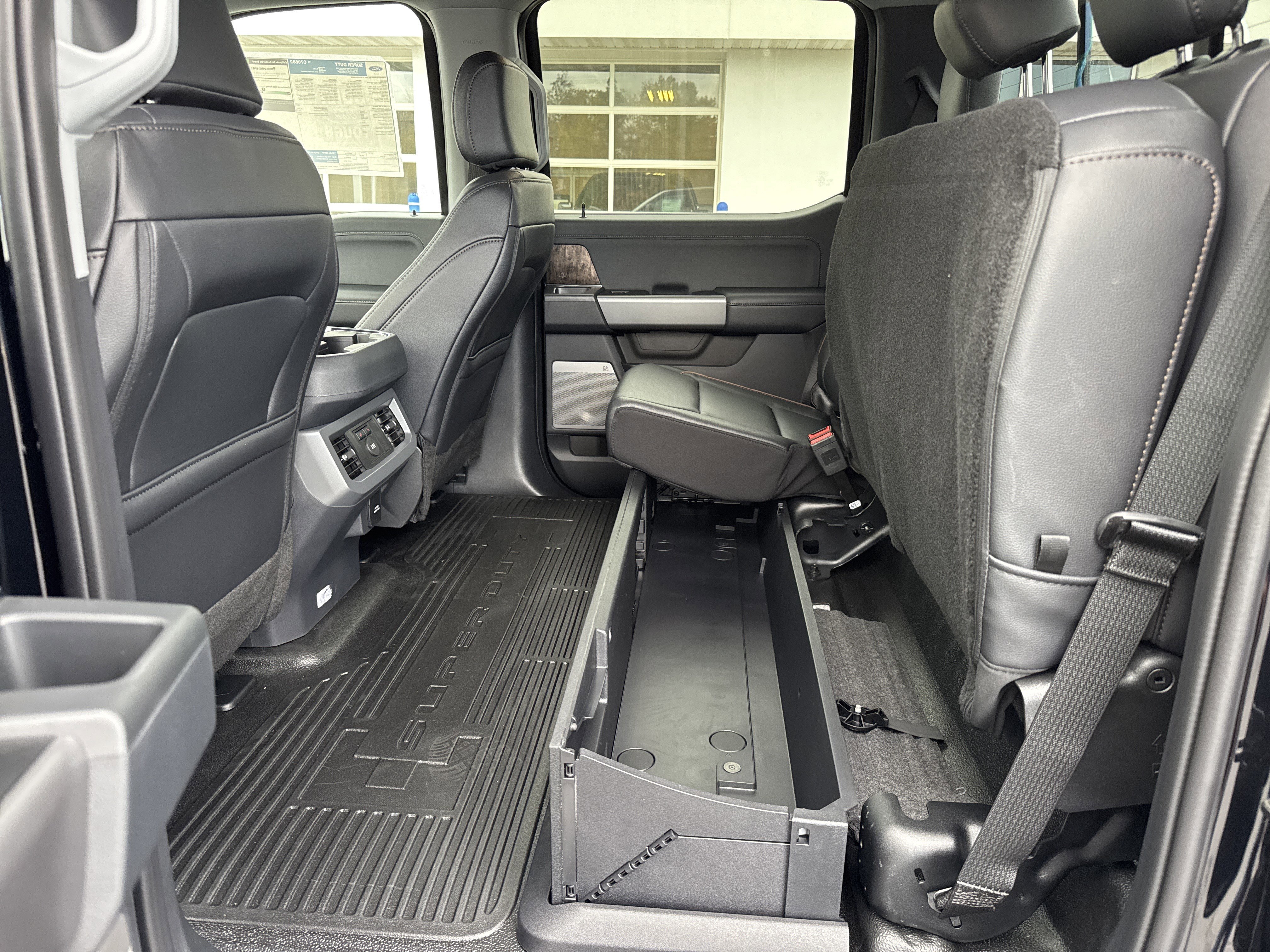 New 2026 Ford F350 Lariat w/ FX4 Off-Road Package image 28