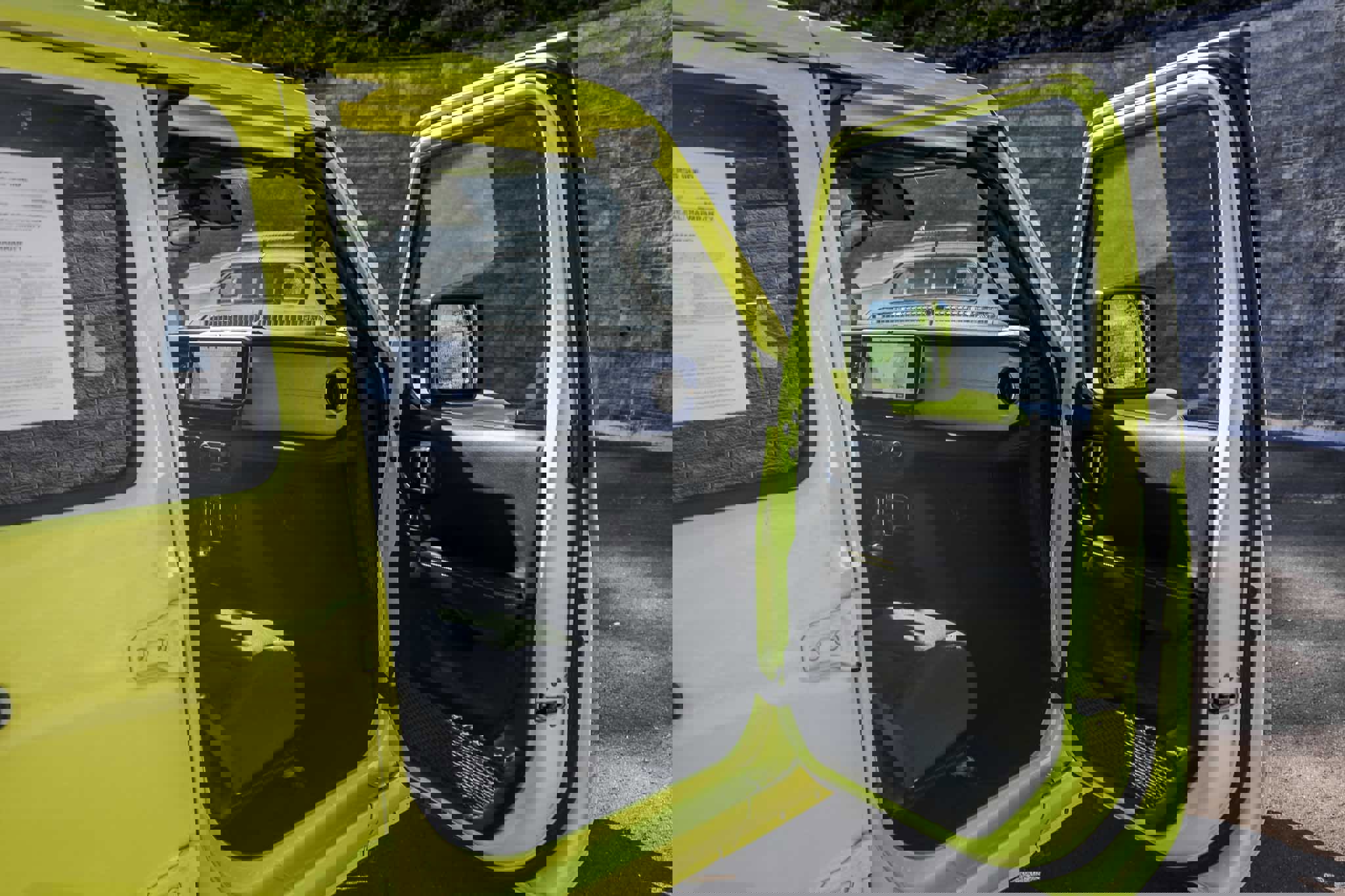 Used 2024 Jeep Wrangler Sahara 4xe image 15