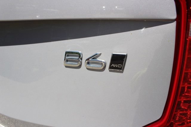 Certified 2023 Volvo XC90 B6 Plus w/ Protection Package Premier AWD/4WD image 15