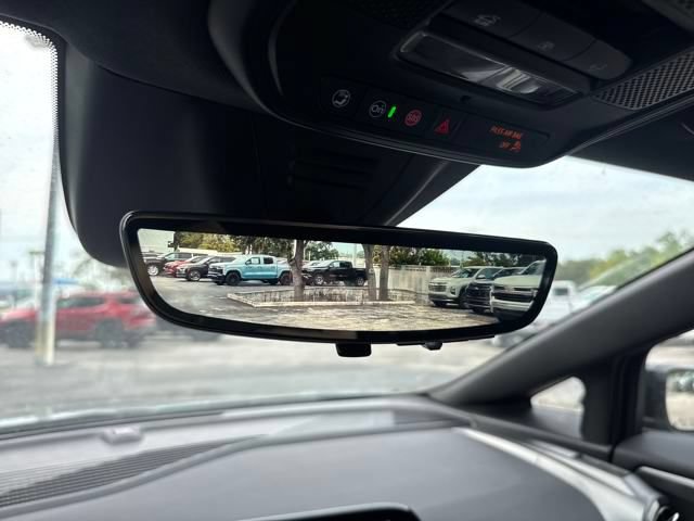 New 2025 Chevrolet Equinox EV RS w/ Active Safety Package 3 AWD/4WD image 30
