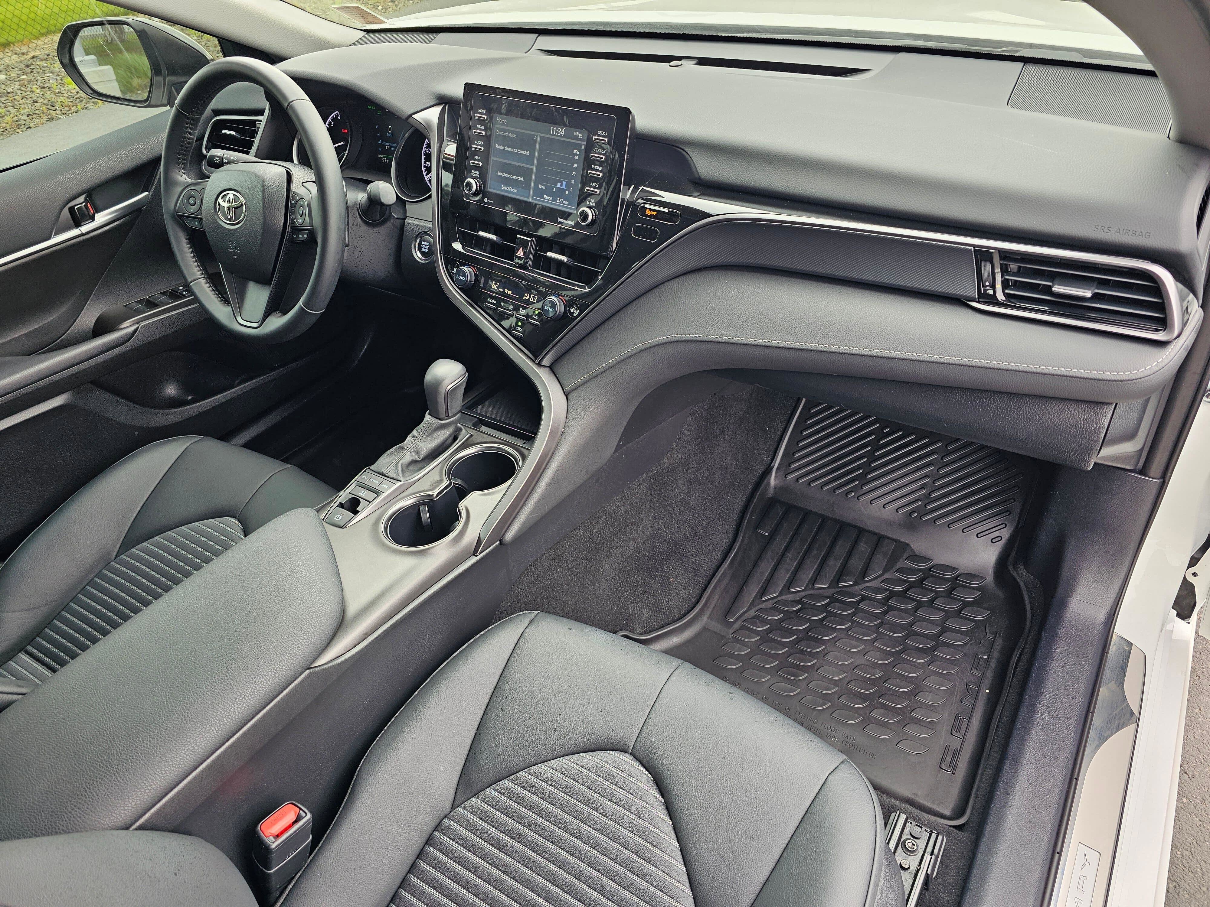 Used 2024 Toyota Camry SE w/ Convenience Package AWD/4WD image 11