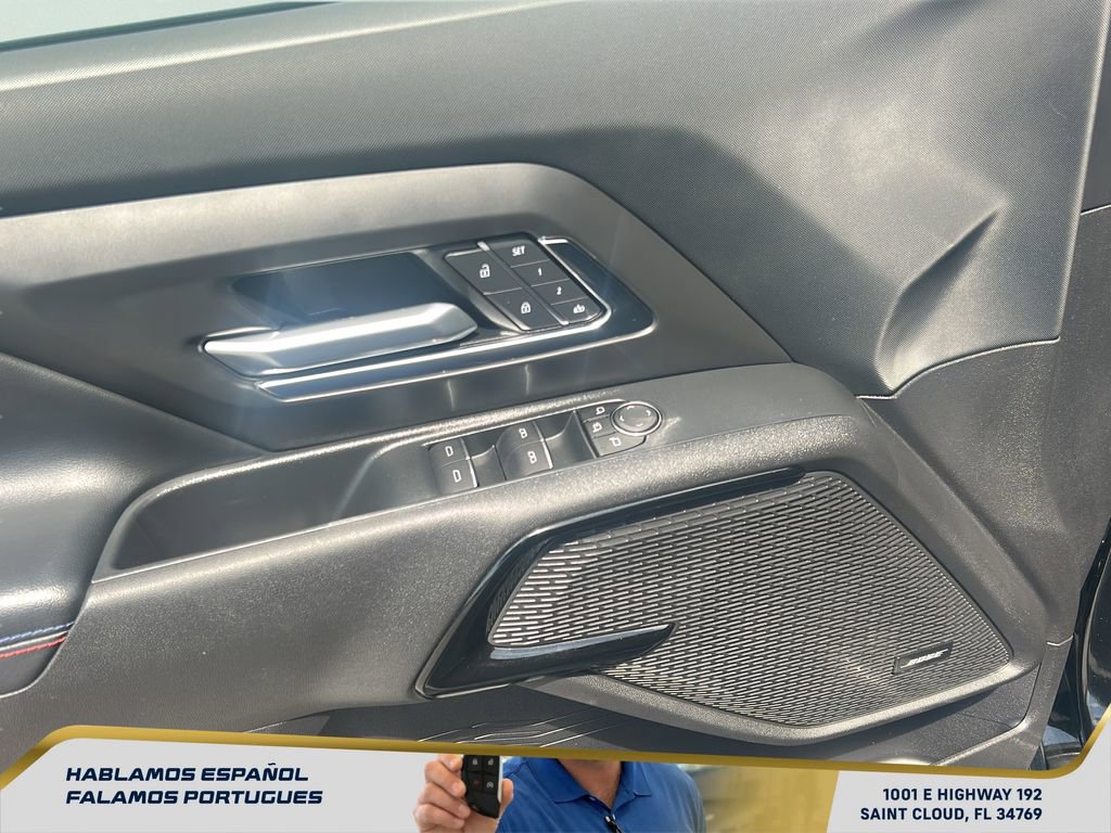 Certified 2025 Chevrolet Silverado EV RST AWD/4WD image 11