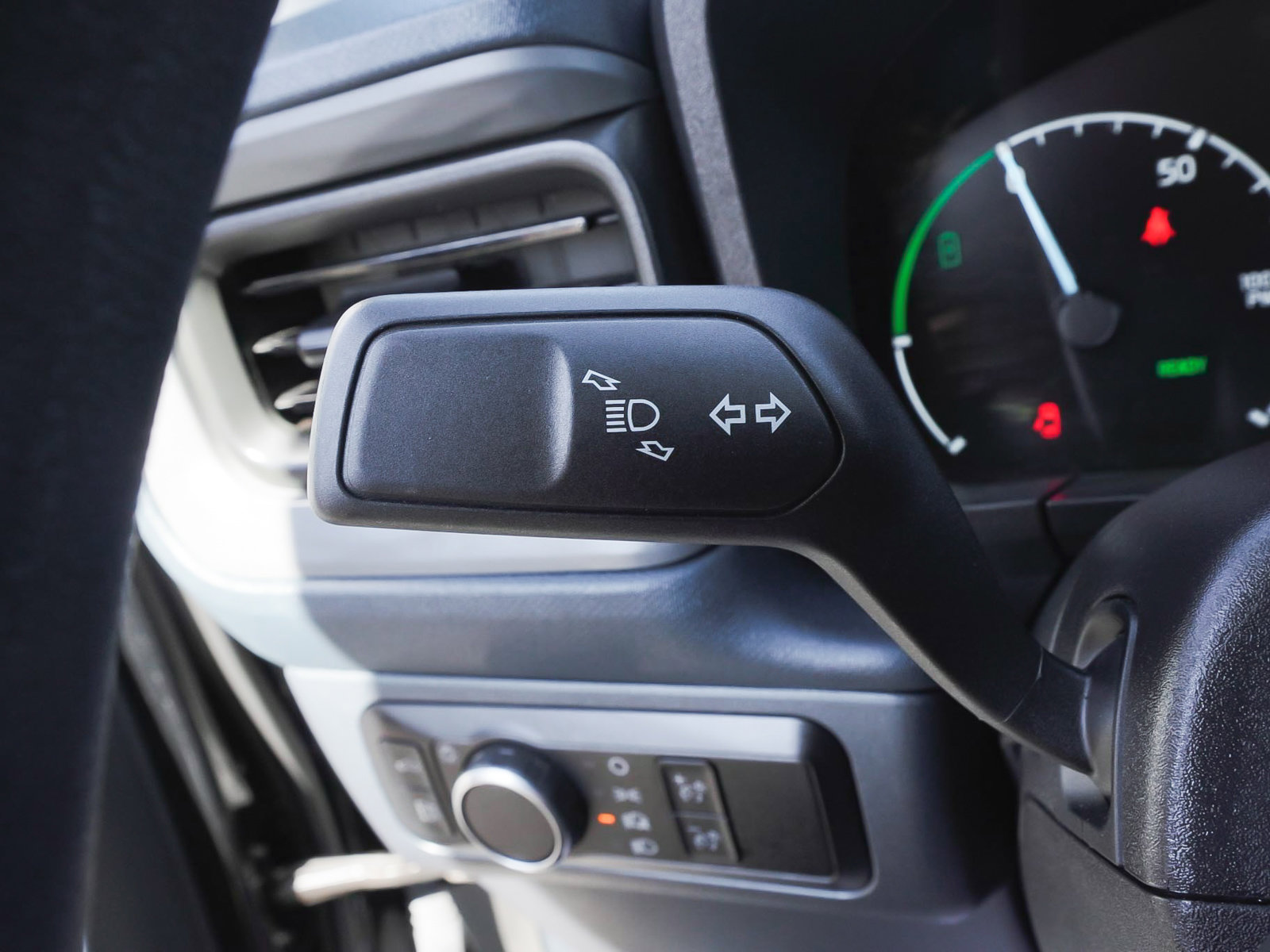 Used 2024 Ford Maverick XL image 19