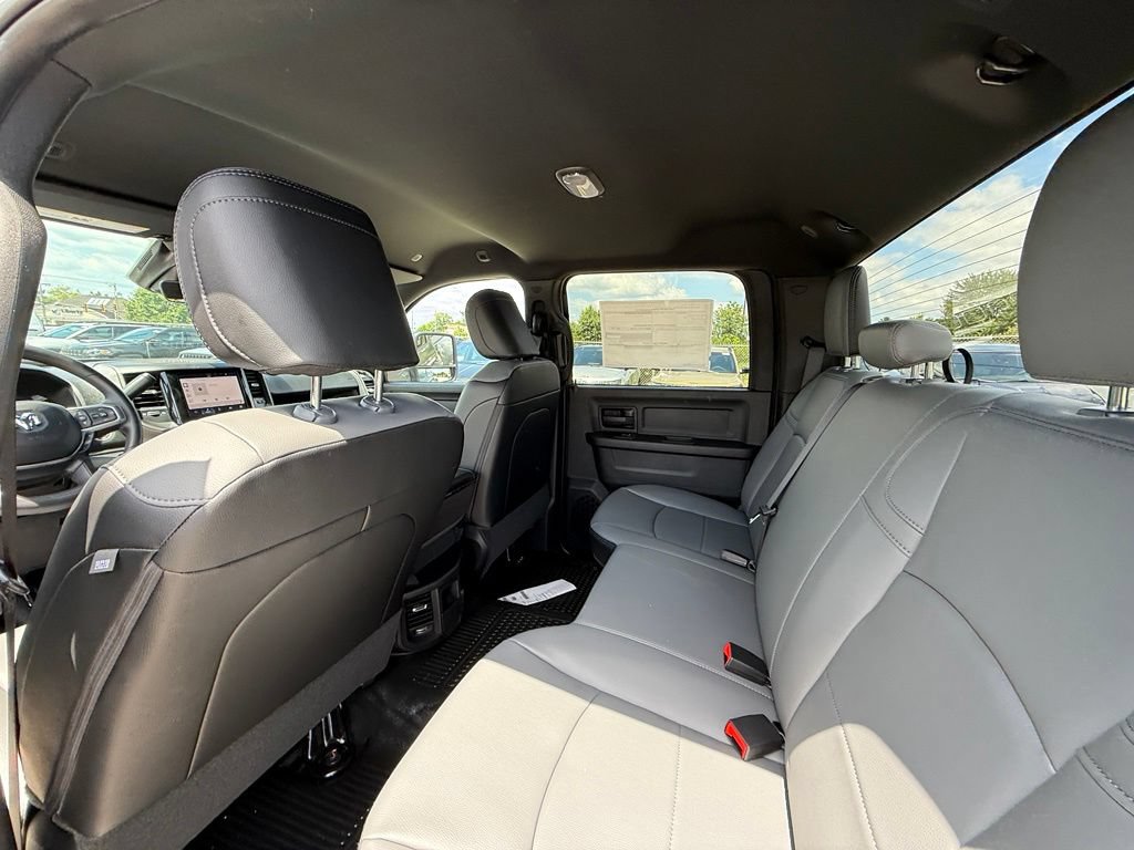New 2026 RAM 3500 Tradesman AWD/4WD image 25