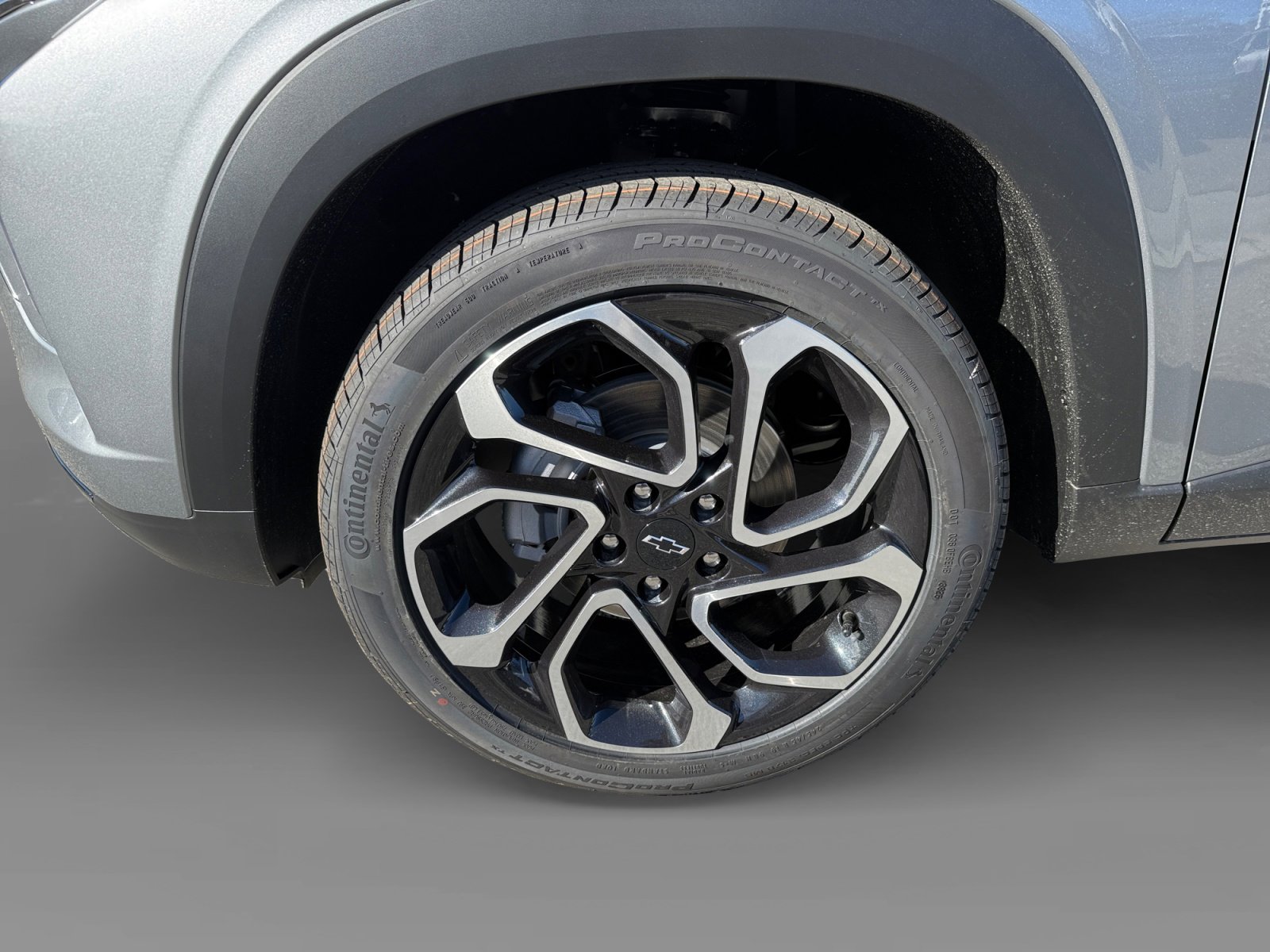 New 2026 Chevrolet Trax RS w/ Driver Confidence Package FWD image 9