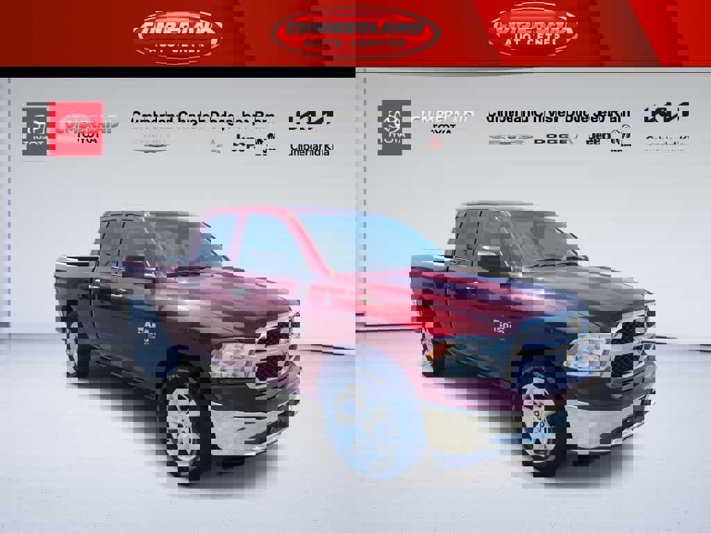 Used 2024 RAM 1500 Classic SLT image 1