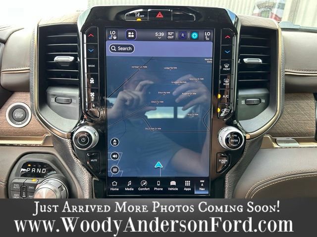 Used 2026 RAM 1500 Limited AWD/4WD image 12