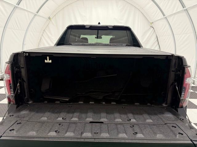 Used 2025 Chevrolet Silverado EV LT image 5