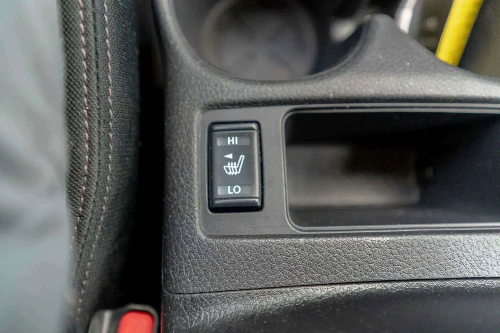 Used 2019 Nissan Rogue SV w/ Premium Package image 25