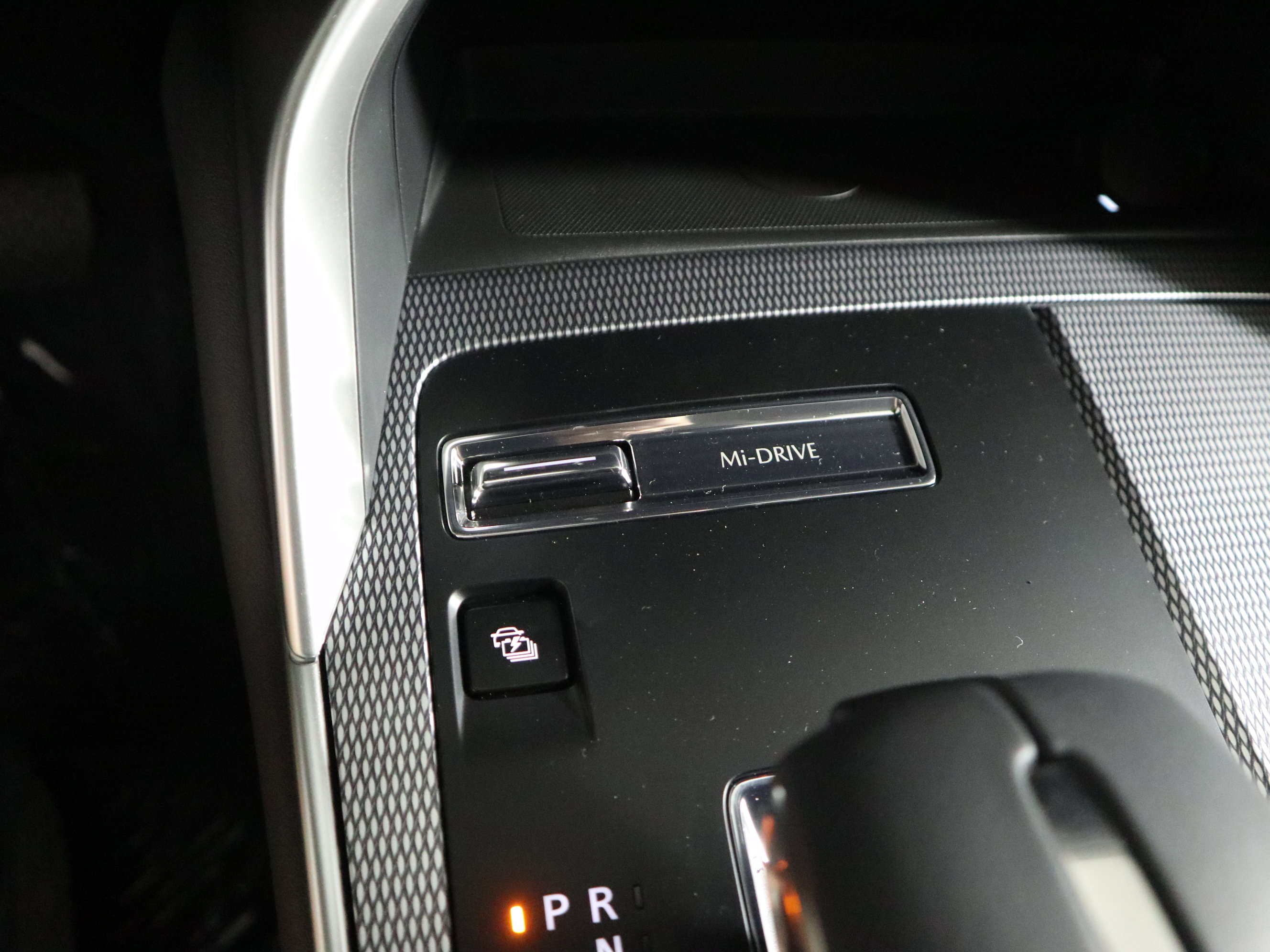 New 2026 MAZDA CX-90 Plug-In Hybrid w/ Preferred AWD/4WD image 33