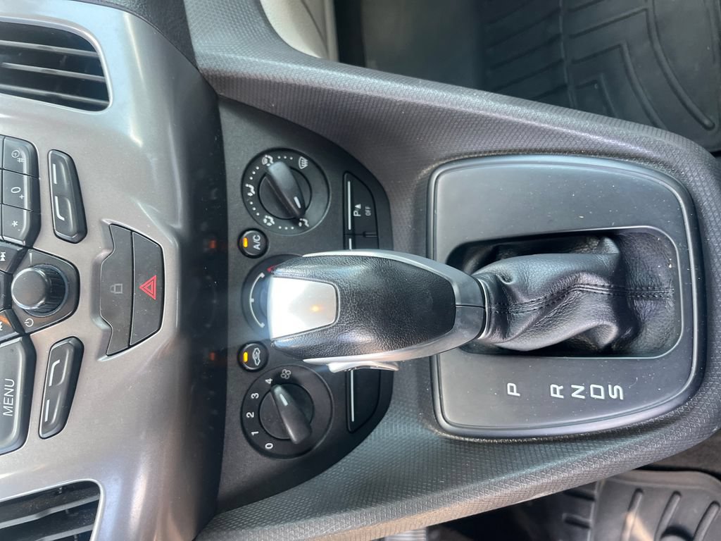 Used 2015 Ford Transit Connect XLT FWD image 21