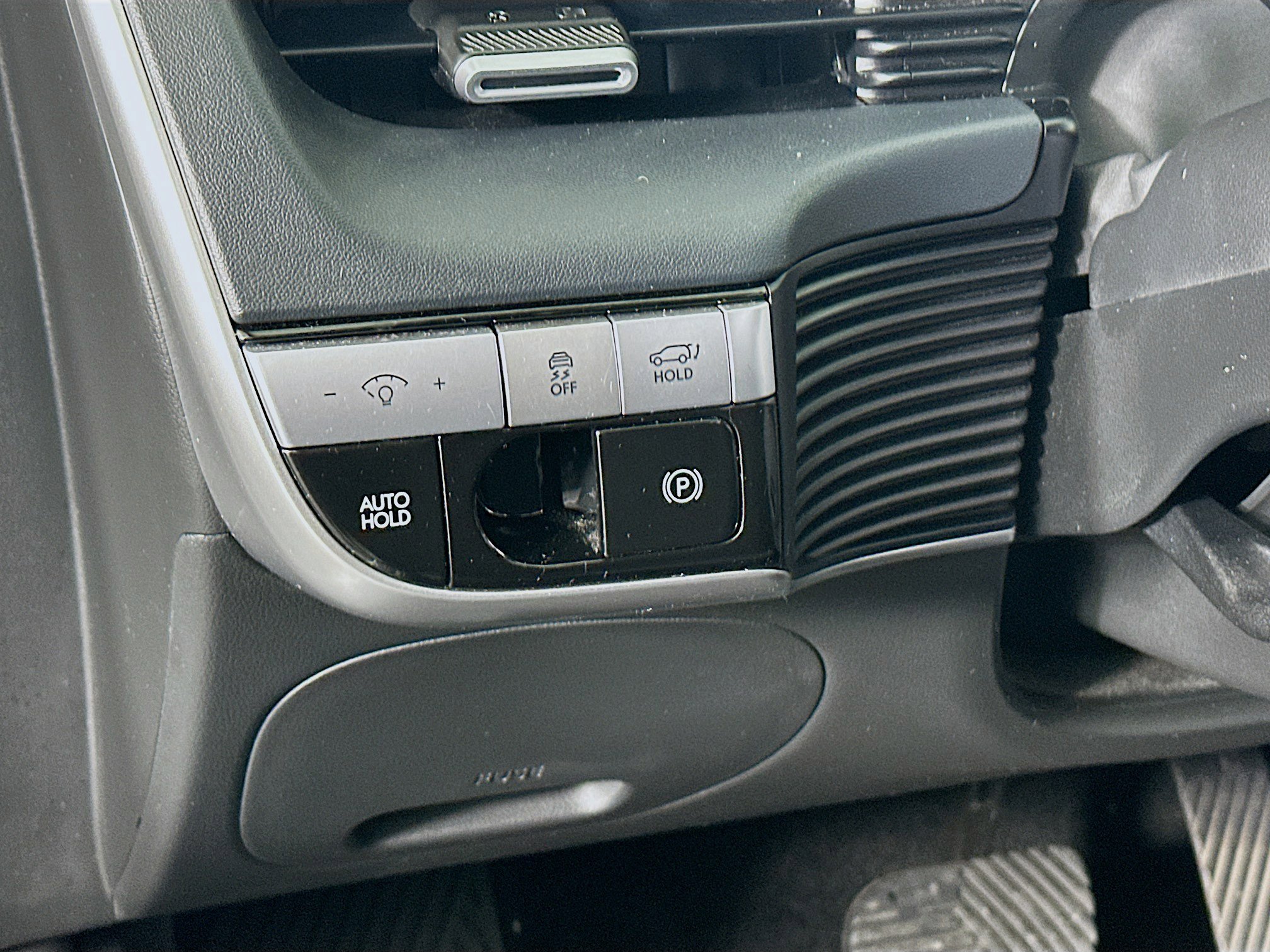 Used 2024 Hyundai Ioniq 5 SEL image 17