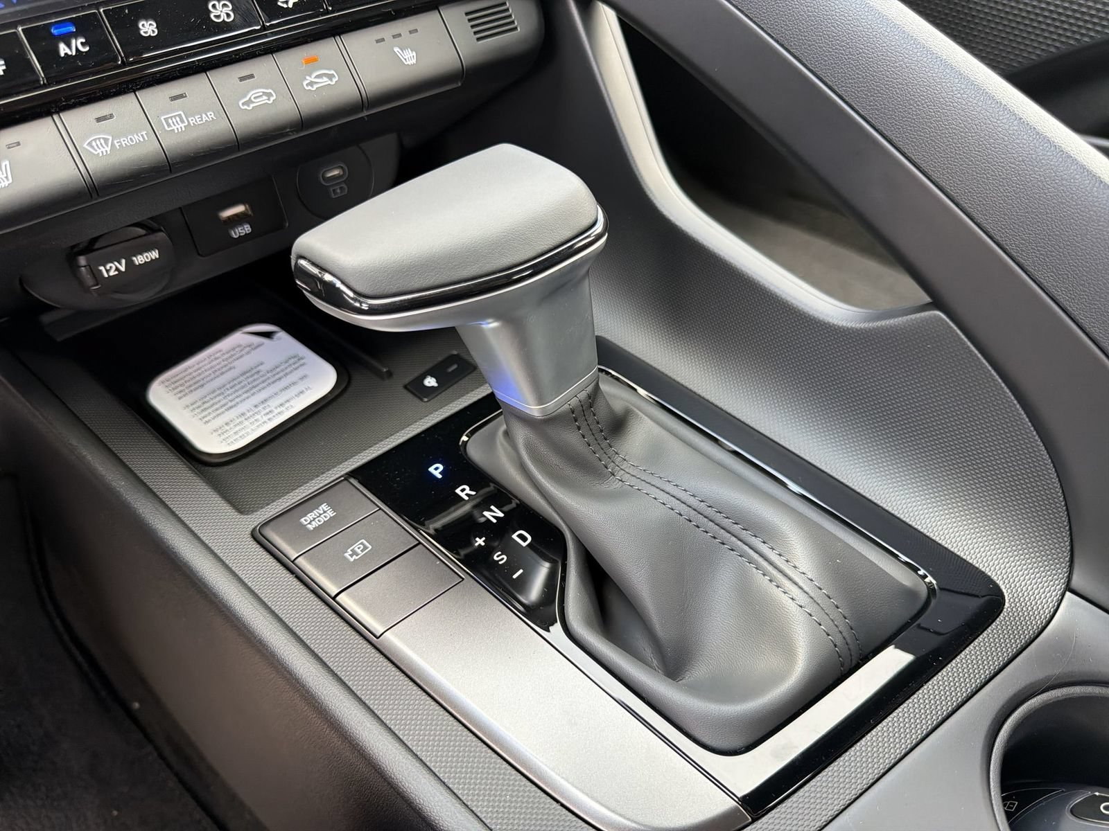 New 2026 Hyundai Elantra SEL Sport FWD image 20