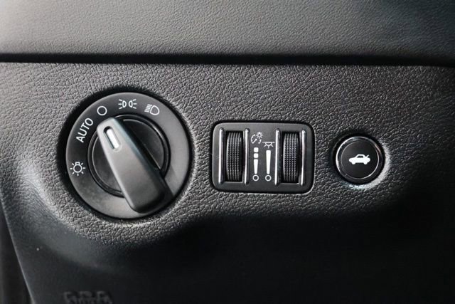 Used 2022 Dodge Charger Scat Pack RWD image 24