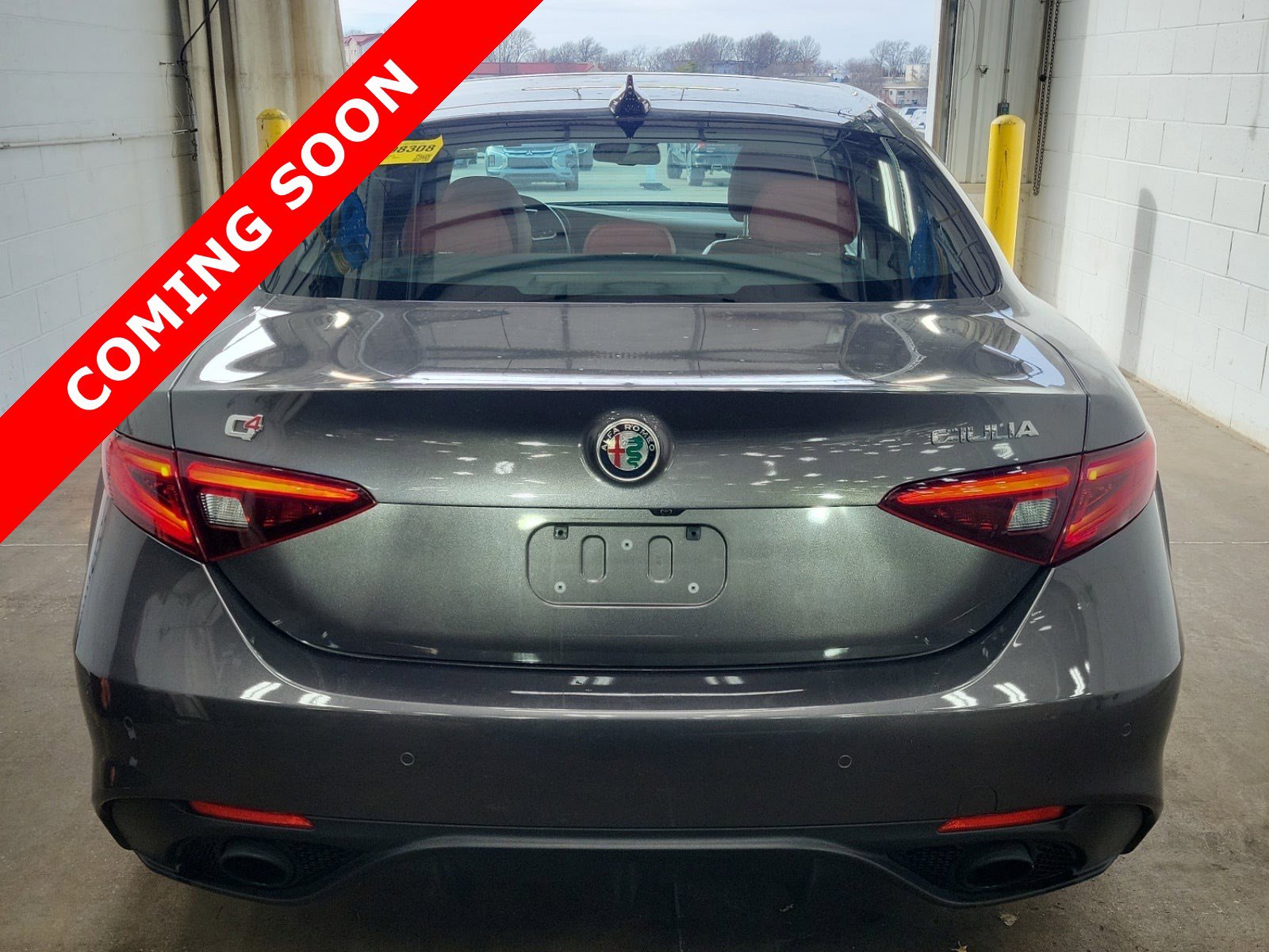 Used 2022 Alfa Romeo Giulia Veloce image 4