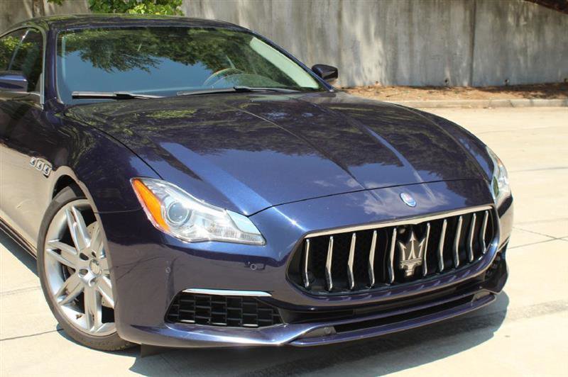 Used 2017 Maserati Quattroporte S GranLusso image 2