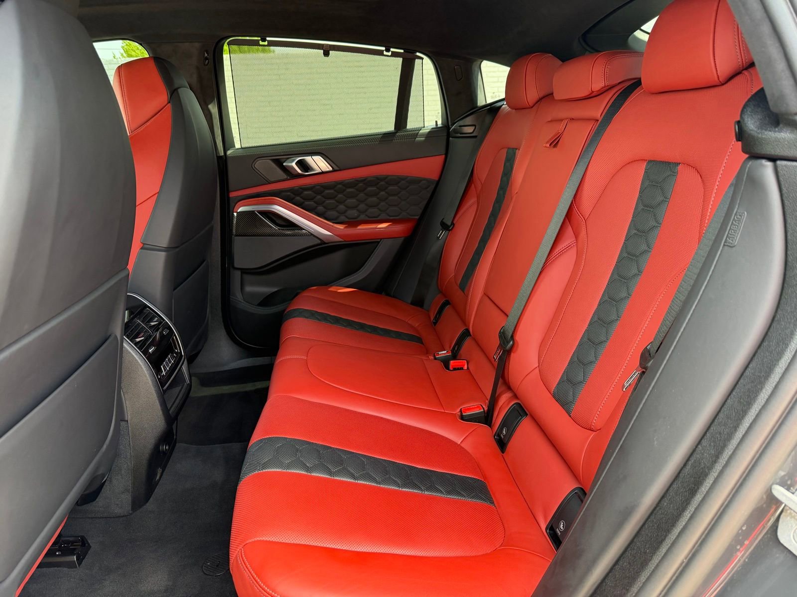 Used 2022 BMW X6 M w/ Executive Package AWD/4WD image 22