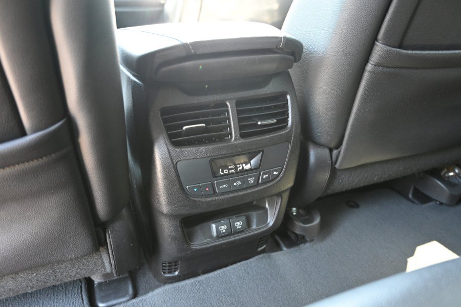 Used 2020 Acura MDX w/ Technology Package AWD/4WD image 20