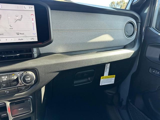 New 2025 Jeep Wrangler Sport S image 28