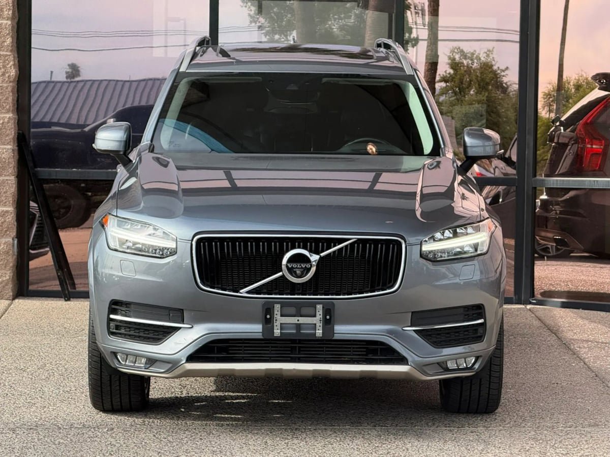 Used 2016 Volvo XC90 T6 Momentum w/ Momentum Plus Package AWD/4WD image 19