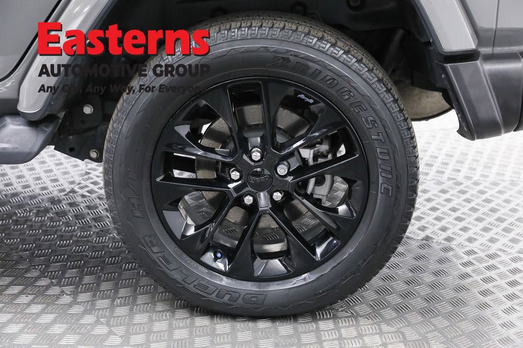 Used 2021 Jeep Wrangler Unlimited Sahara w/ Cold Weather Group image 35