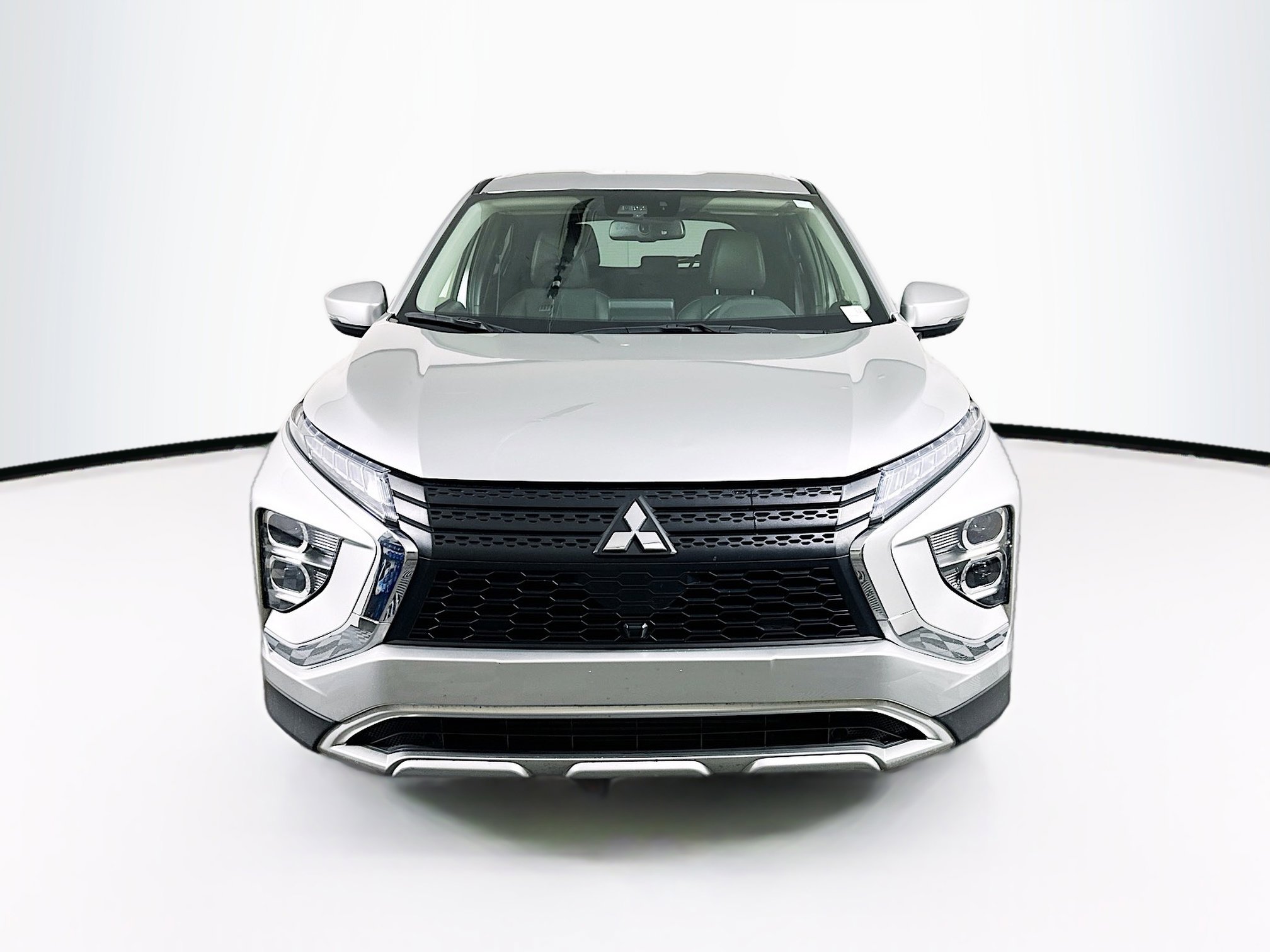 Used 2025 Mitsubishi Eclipse Cross SE image 2