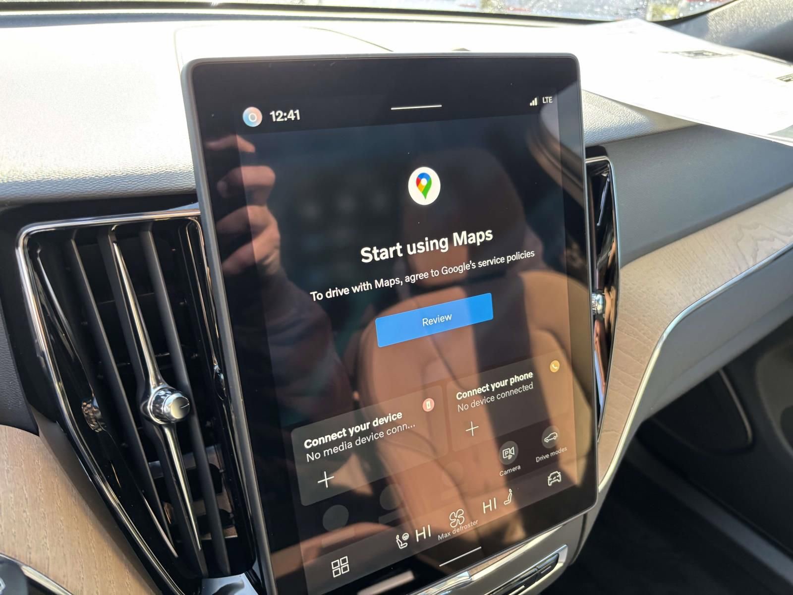 New 2026 Volvo XC60 B5 Plus w/ Protection Package Premier image 18