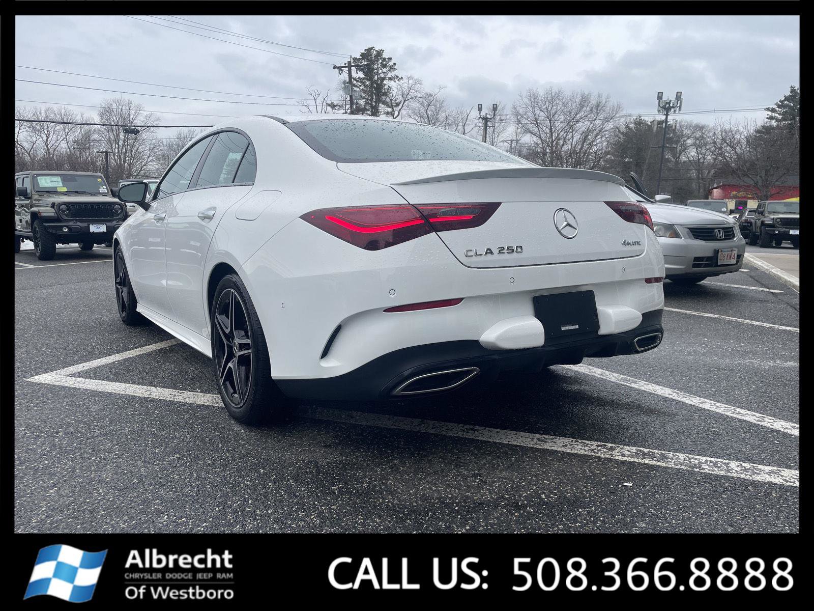 Used 2024 Mercedes-Benz CLA 250 4MATIC image 3