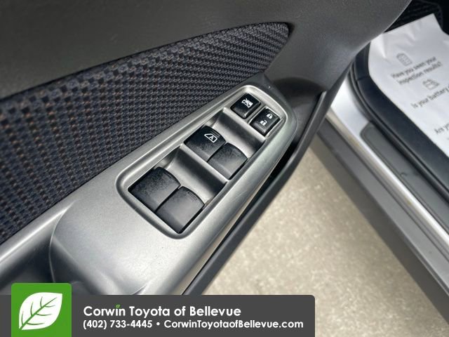 Used 2012 Subaru Forester 2.5X w/ Alloy Wheel Pkg image 11