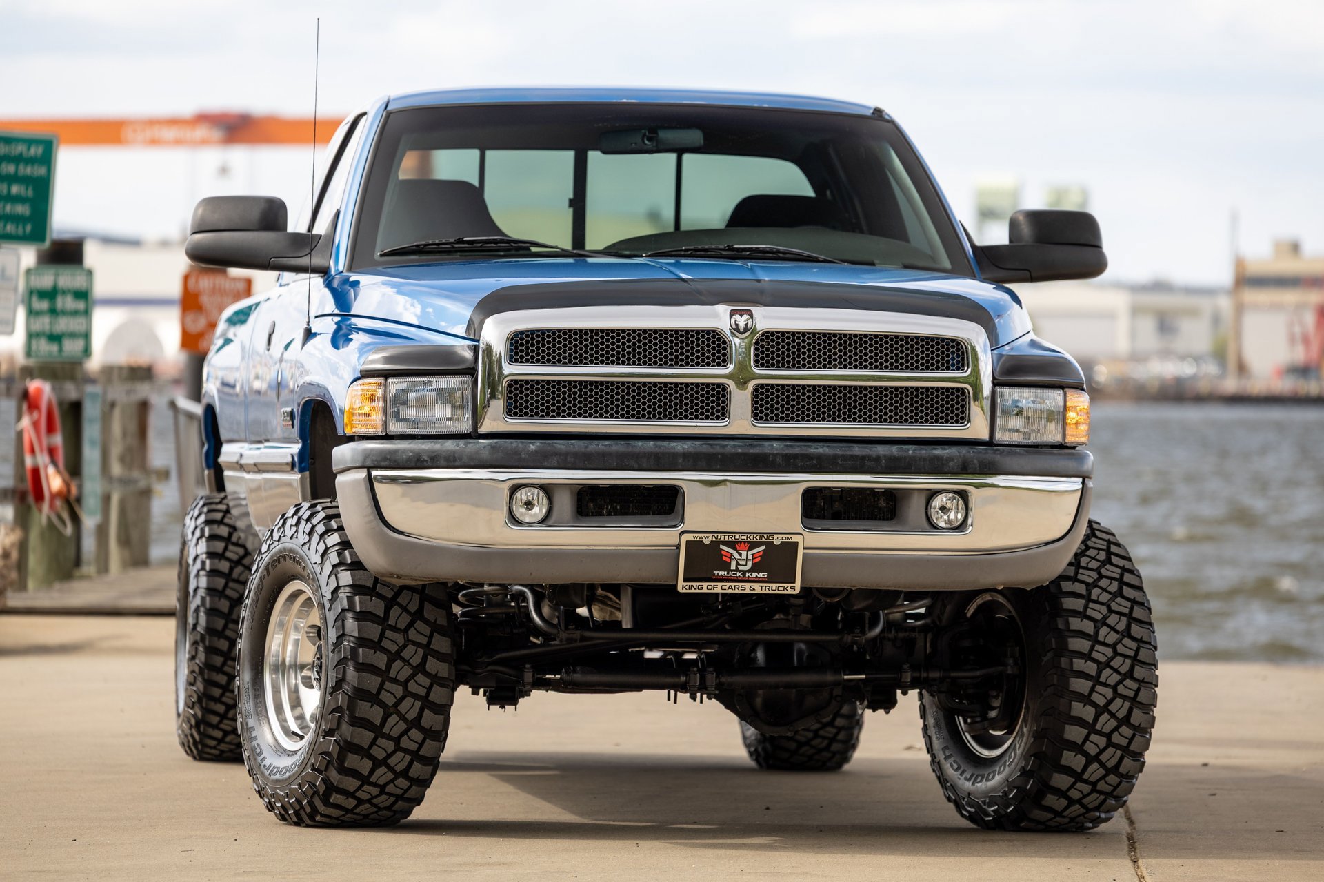 Used 1999 Dodge Ram 2500 Truck 4x4 Quad Cab image 2