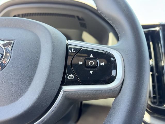 Certified 2022 Volvo XC60 T8 R-Design w/ Advanced Package AWD/4WD image 22